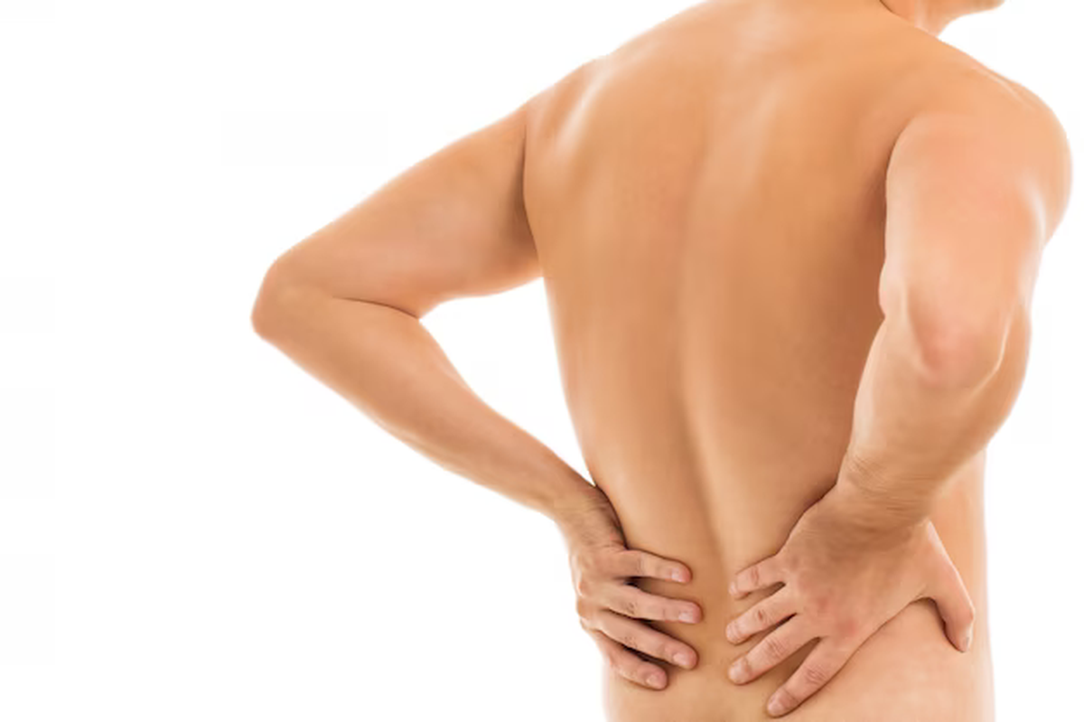 Perché è importante curare il mal di schiena lombare 